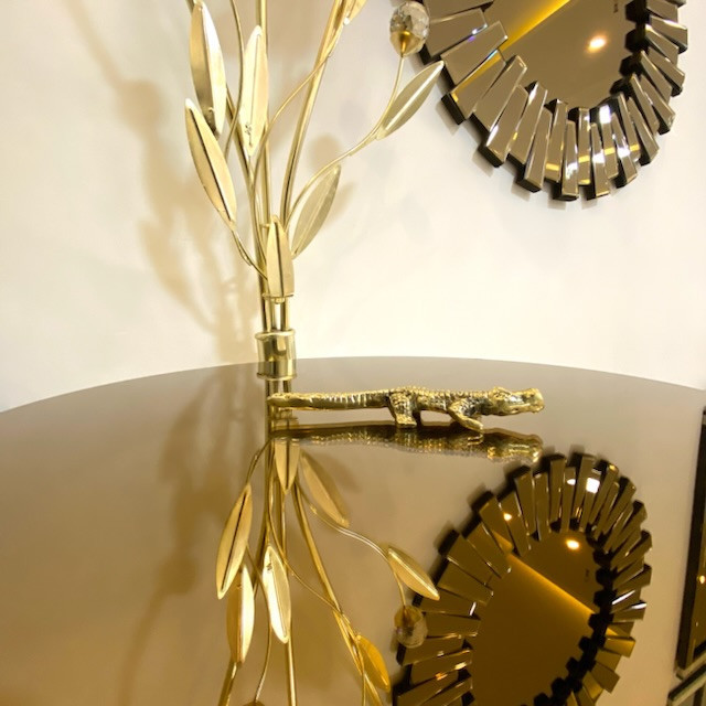 دکوری برنجی تمساح کوچک هندی لوکس و ظریف با بافت دستساز پوست تمساح متالوکس