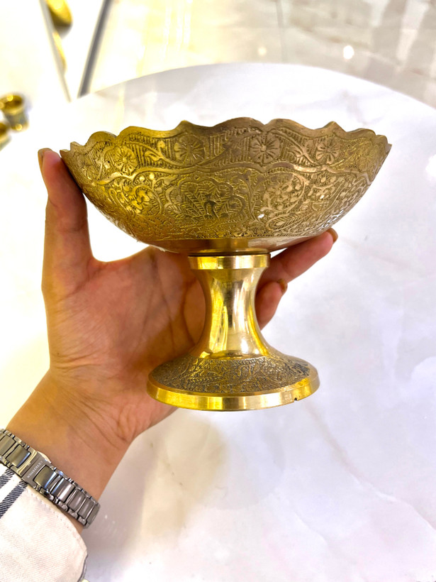 پیاله پایه دار برنجی هندی 14 سانتی طرح دو طوطی با جزئیات هنری ساخت متالوکس مشهد