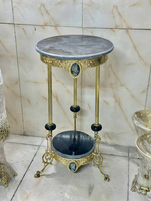 میز فرانسوی گرد برنجی لوکس و کلاسیک متالوکس