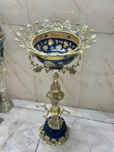 کنار سالنی ستون زنبوری گل قلبی برنجی