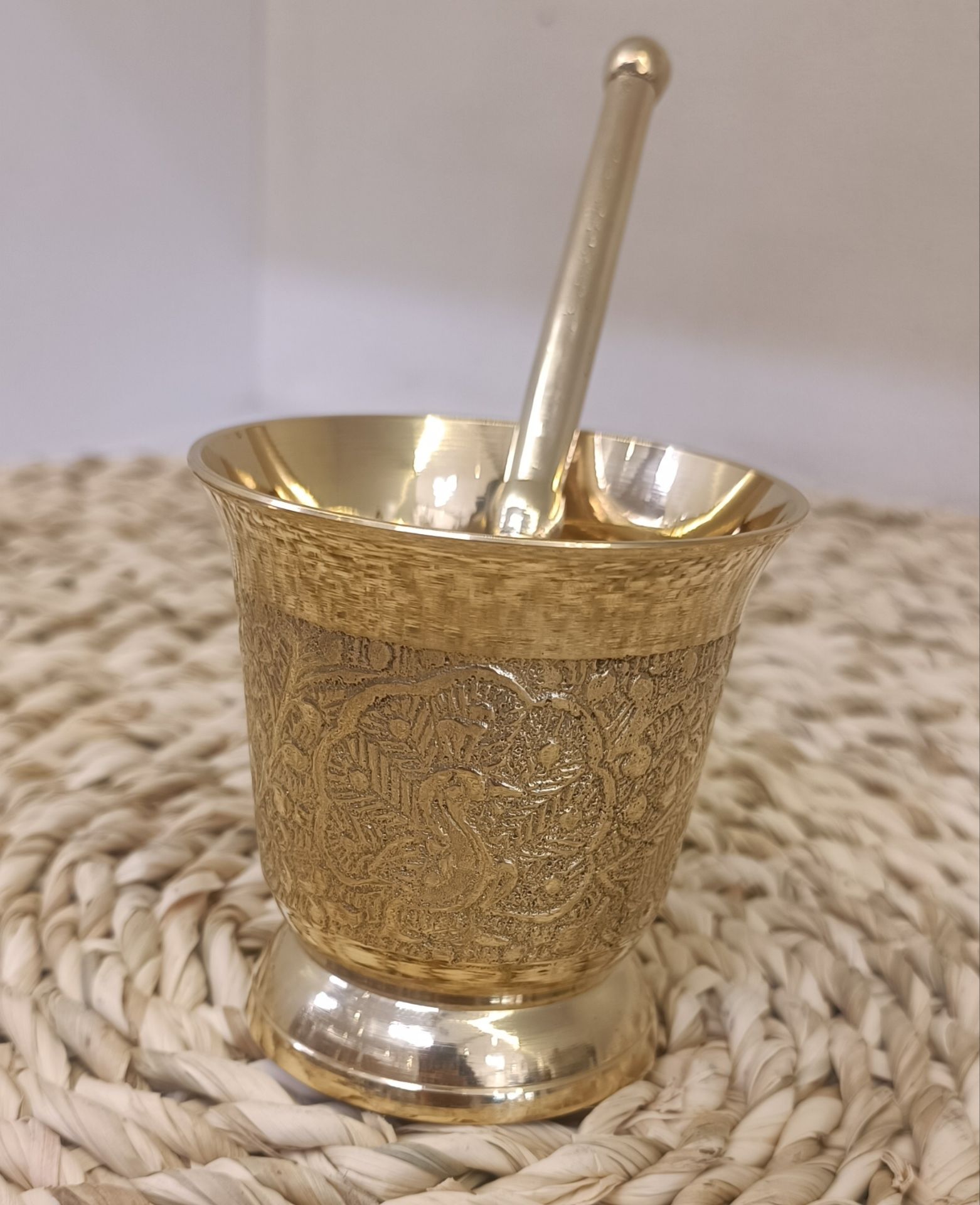 هاون طرح طاووس سایز متوسط 7 سانت