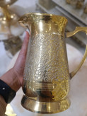 پارچ برنجی هندی طرح طاووس با جزئیات هنری و بدنهی درخشان در فروشگاه لوکس متالوکس