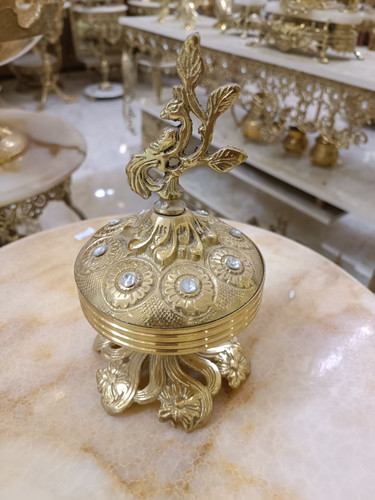 قندان پايه دار برنجی طلایی