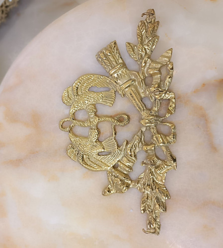 جاکليدي عقاب و مار برنجی