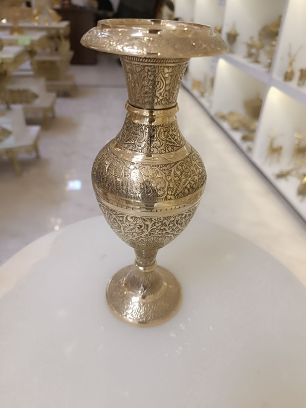 گلدان دکوری کشمیری هندی ۱۰ اینچ با نقاشی دستی طرح طاووس در فروشگاه متالوکس.