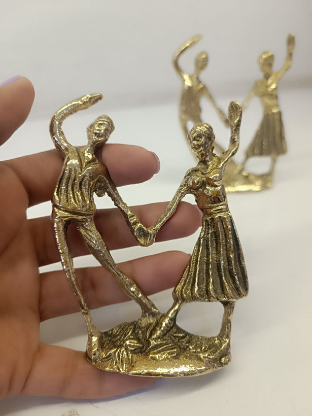 مجسمه جفتی رقصنده تانگو از جنس برنج، دکوری هنری و شیک برند متالوکس