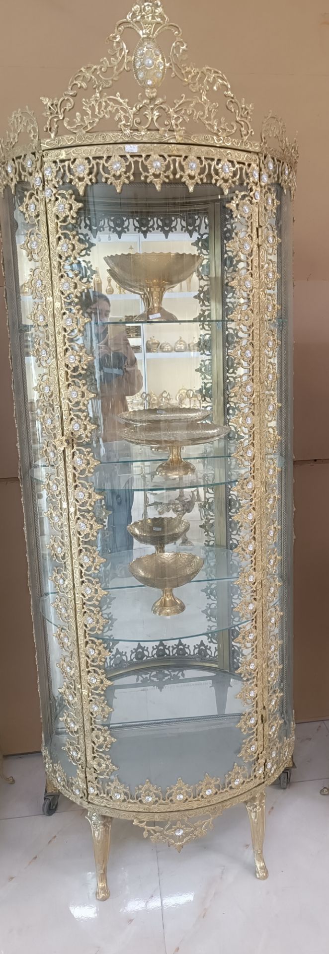بوفه برنجی سنگین طرح آفتاب با طراحی سلطنتی و بدنه طلایی لوکس محصول متالوکس