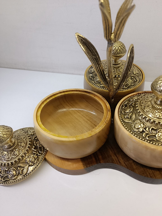اردوخوری چوبی و برنزی سه تایی مدل شیدا با طراحی شیک مناسب سرو تنقلات و مزه محصول متالوکس