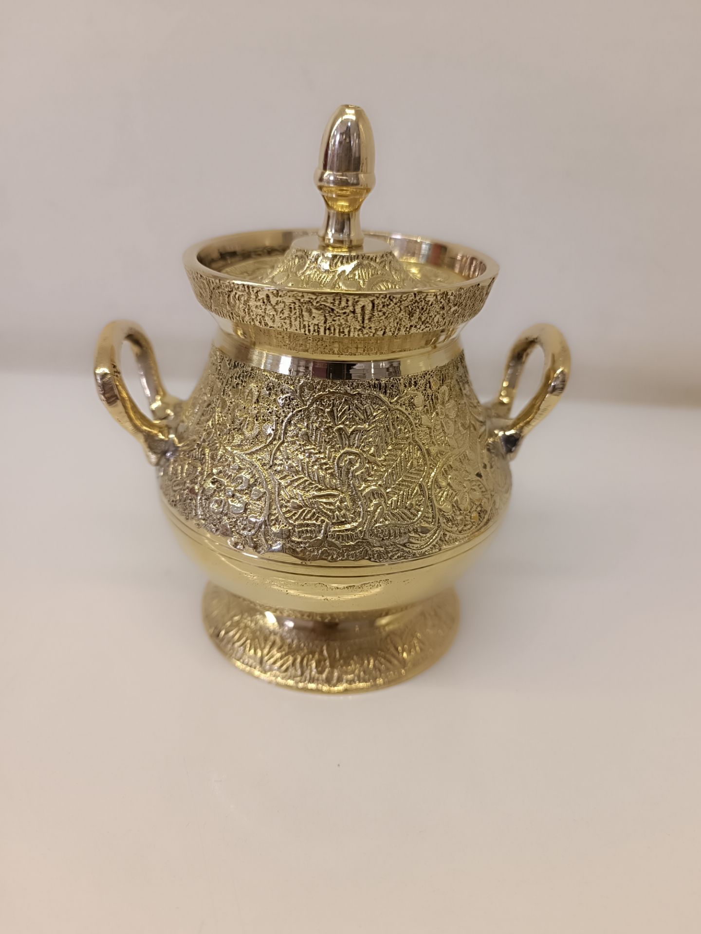 عسل خوري یا قندان طرح طاووس دودسته 5 اينچ برنجی