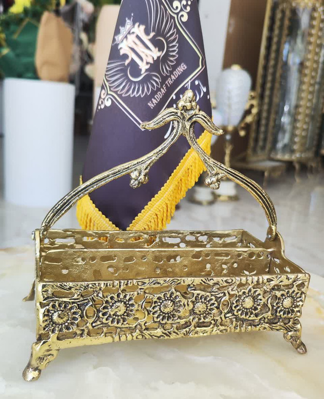 جا قاشقی سبدی دو قلو برنجی لوکس و درخشان مناسب میز پذیرایی فروشگاه متالوکس