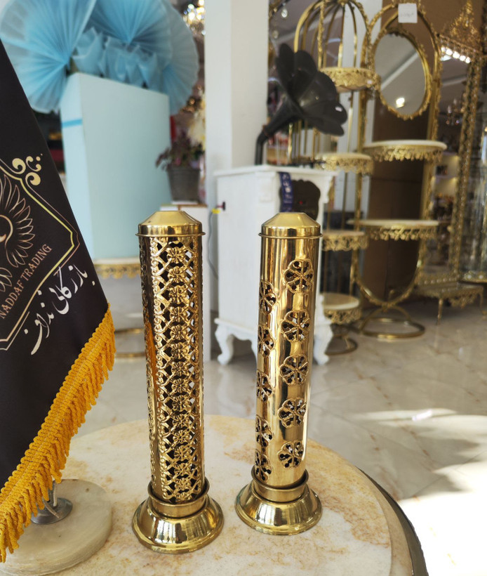 جاعودی برنجی استوانهای لوکس و درخشان با طراحی اصیل مناسب دکوراسیون و رایحه درمانی فروشگاه متالوکس